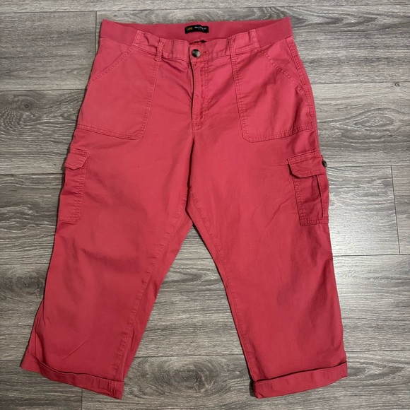 Lee Plus Women Coral Relaxed Fit Mid Rise Cargo Capri Pants Size 14 Cotton Blend - Picture 1 of 12
